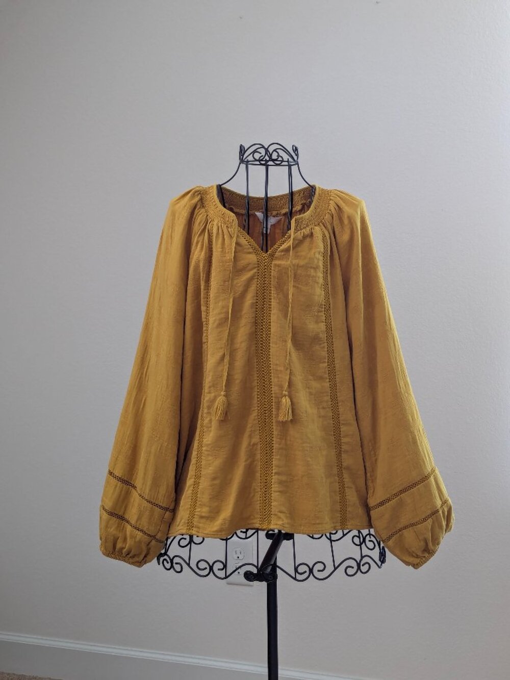 Time and Tru Mustard Jacquard Boho Balloon Sleeve Blouse M